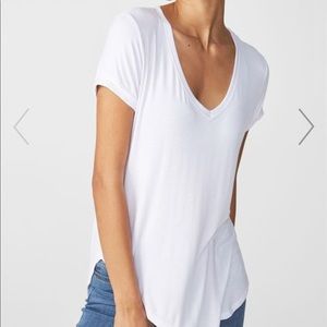 Cotton On white v neck shirt